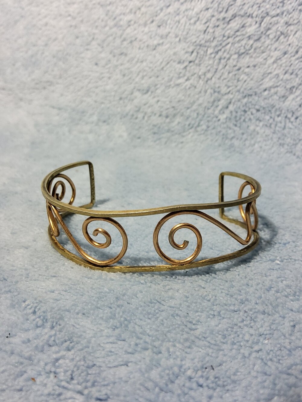 Vintage 1960 KREMENTZ Signature Gold Filled Art Deco Cuff Bracelet Swirl Pattern